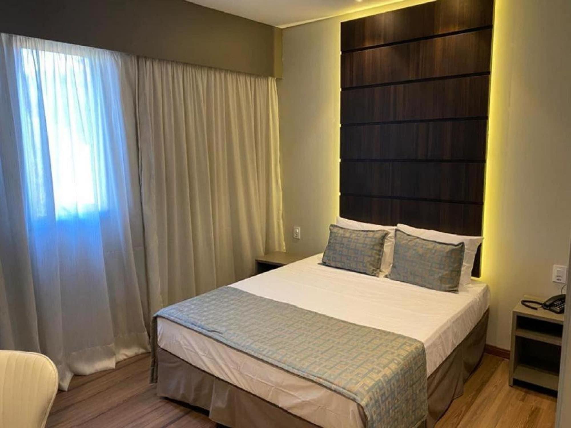 Class Hotel ปีราซิกาบา ภายนอก รูปภาพ